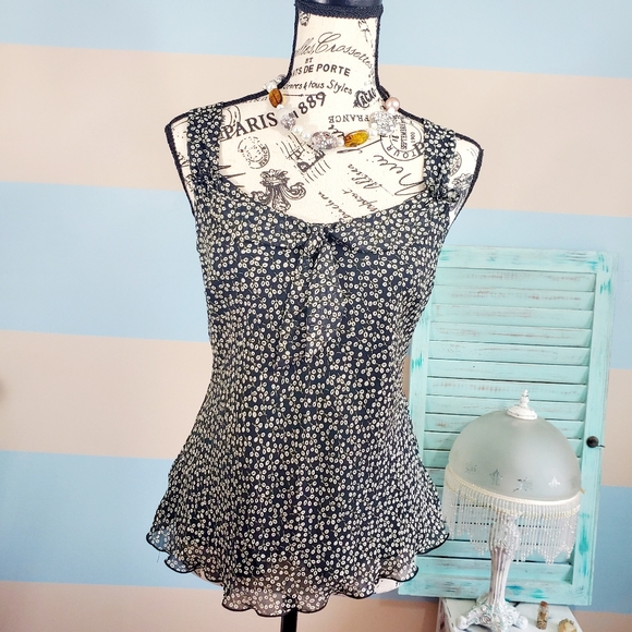 Sigrid Olsen Tops - NWT Sigrid Olsen Vintage Vignette Multi Tank Top